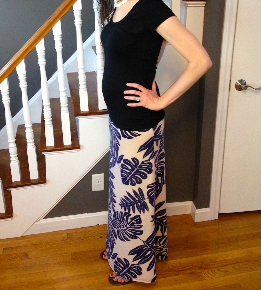 I'm 22 weeks pregnant this week! Love this hand-me-down skirt from Cat :)